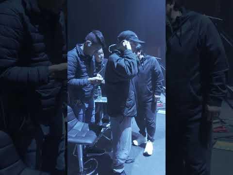 Welcome to a day in life with us ❤️💥 #ONEOKROCK