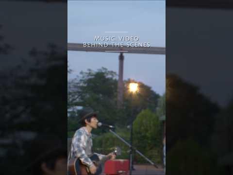 「灯を護る」Music VideoのBehind the scenesをお届け🎥✨#スピッツ #灯を護る #可愛い灯を護ろう #spy_family